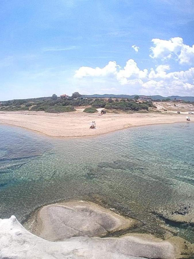 Xaroula Apartments Ierissos Bagian luar foto