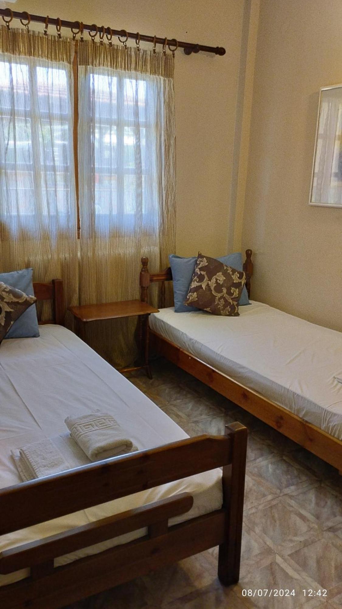 Xaroula Apartments Ierissos Bagian luar foto